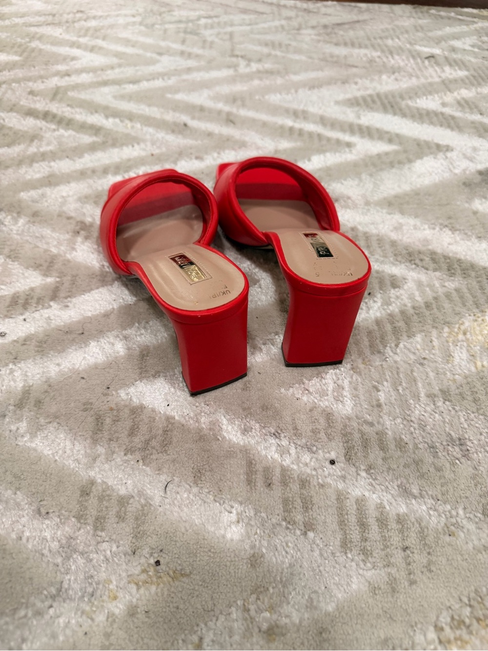 Primark Red Square-Toe Block Heel Mules - Picture 2 of 3
